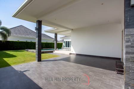 Aria Hua Hin: Stunning Modern Villa For Sale
