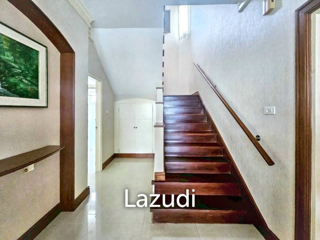 4 Bed 3 Bath 350 House in Phatthanakan 32