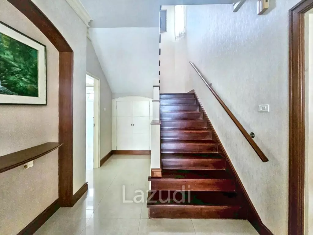 4 Bed 3 Bath 350 House in Phatthanakan 32