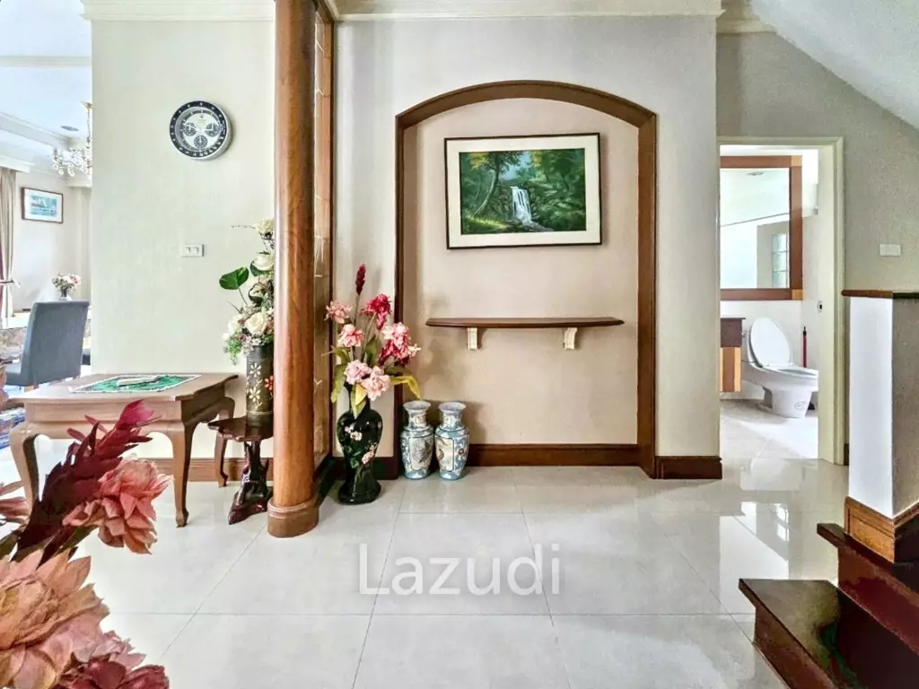 4 Bed 3 Bath 350 House in Phatthanakan 32