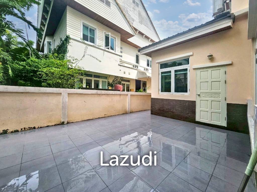 4 Bed 3 Bath 350 House in Phatthanakan 32