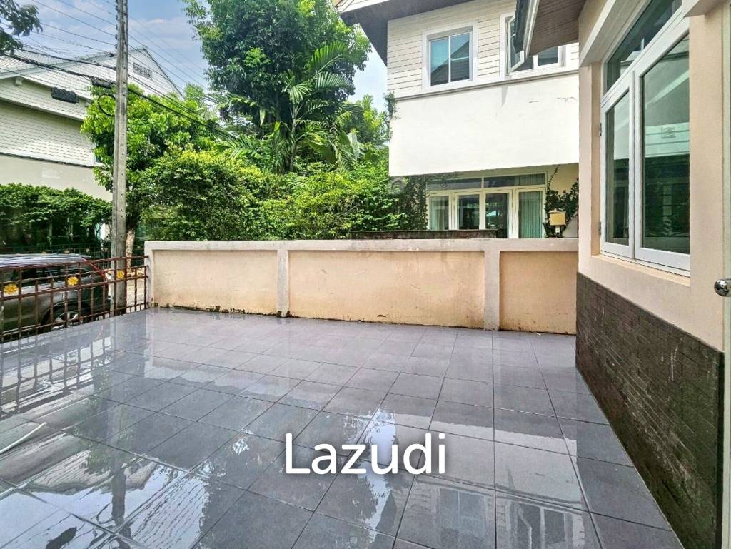 4 Bed 3 Bath 350 House in Phatthanakan 32