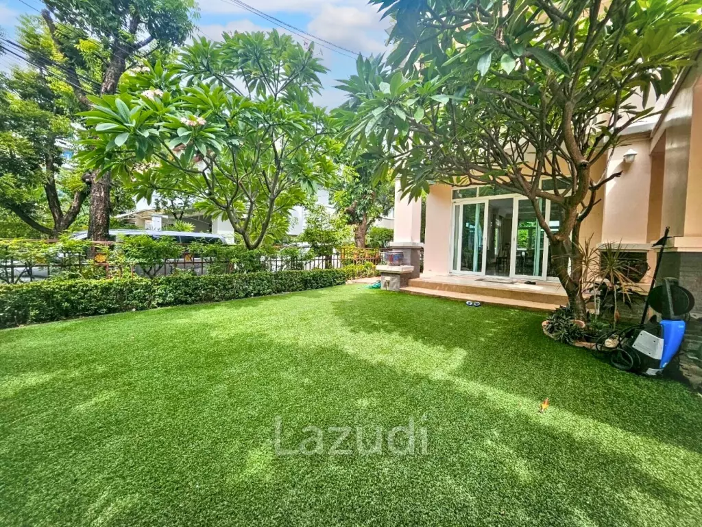 4 Bed 3 Bath 350 House in Phatthanakan 32