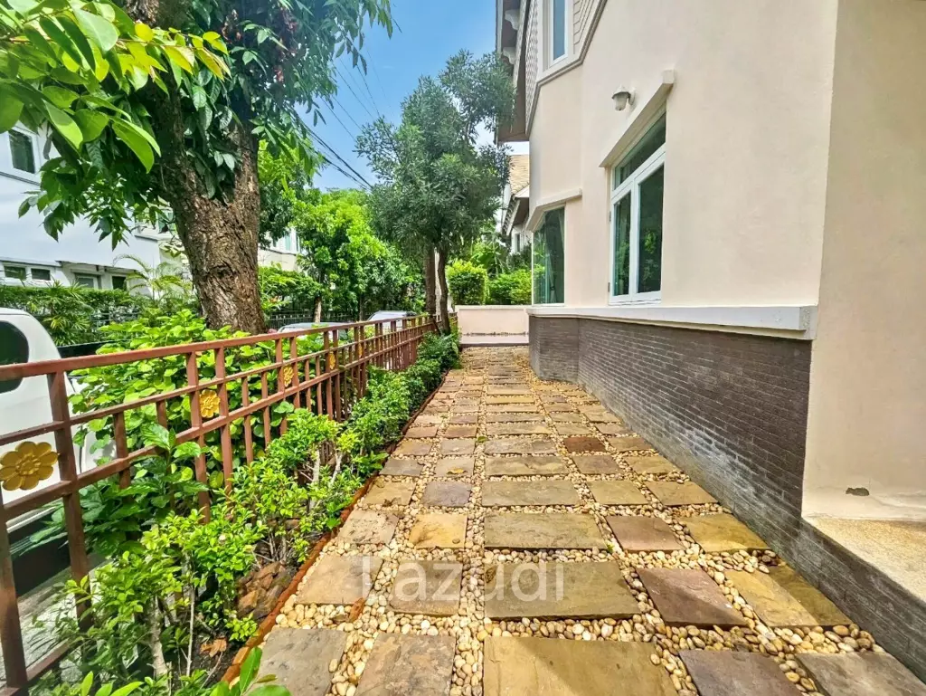 4 Bed 3 Bath 350 House in Phatthanakan 32