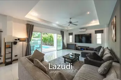 Contemporary 4-Bedroom Villa with Solar Power In Rawai