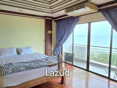 3 Beds 3 Baths 179 SQ.M. Beach Villa Vibhavadi