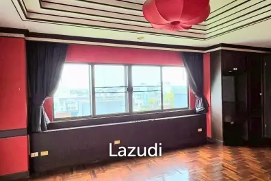3 Beds 3 Baths 179 SQ.M. Beach Villa Vibhavadi