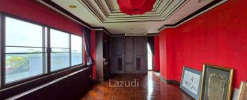 3 Beds 3 Baths 179 SQ.M. Beach Villa Vibhavadi