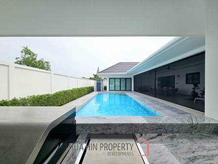 THE CLOUD 2 : Modern Luxury 3 Bedroom Villa With Pool