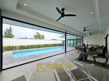 วิลลา 3 ห้องนอนสไตล์โมเดิร์นเรียบหรูที่ The Clouds 2