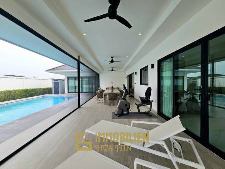 วิลลา 3 ห้องนอนสไตล์โมเดิร์นเรียบหรูที่ The Clouds 2