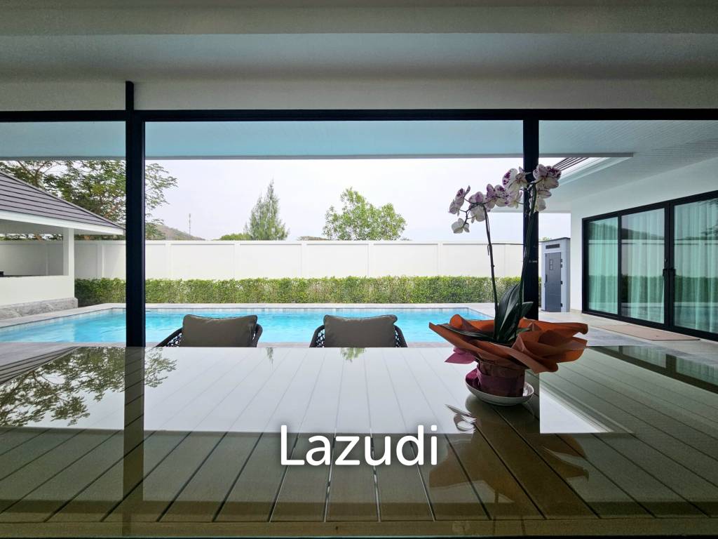 THE CLOUD 2 : Modern Luxury 3 Bedroom Villa With Pool