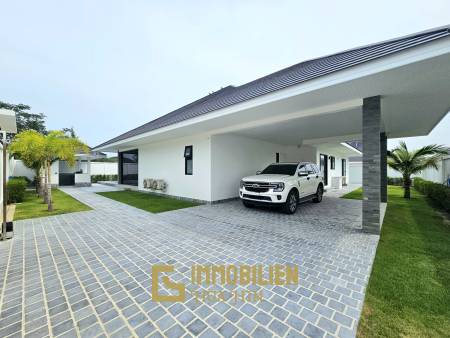 วิลลา 3 ห้องนอนสไตล์โมเดิร์นเรียบหรูที่ The Clouds 2