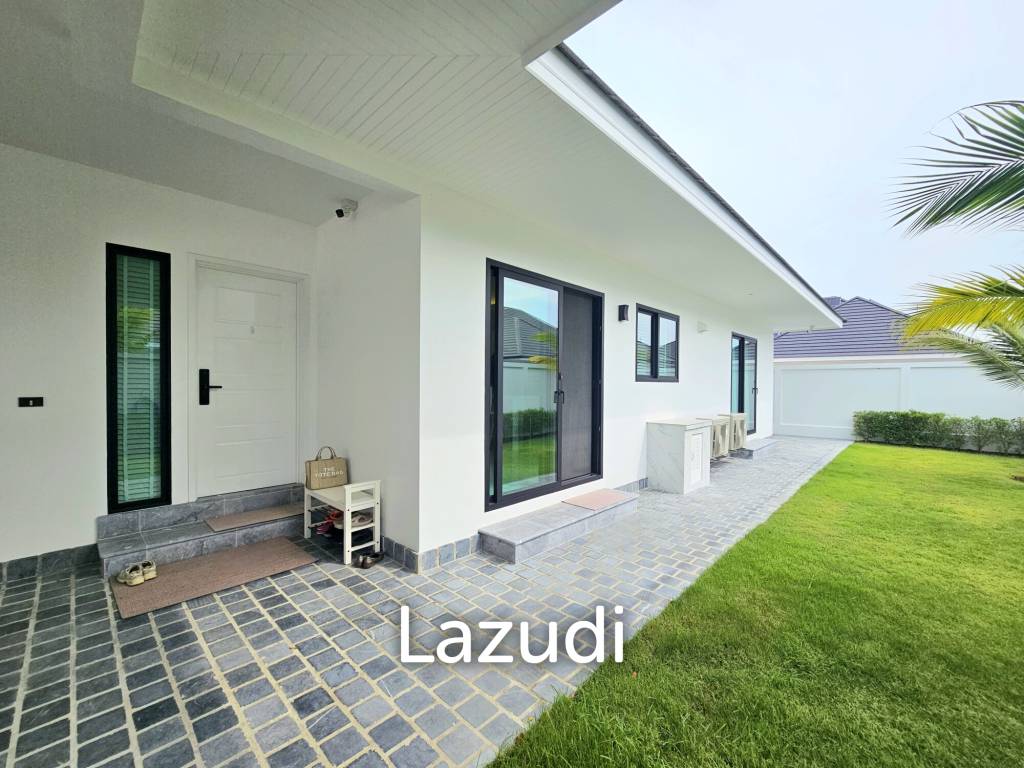 THE CLOUD 2 : Modern Luxury 3 Bedroom Villa With Pool