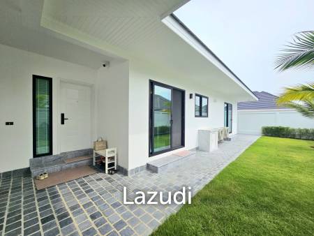 THE CLOUD 2 : Modern Luxury 3 Bedroom Villa With Pool
