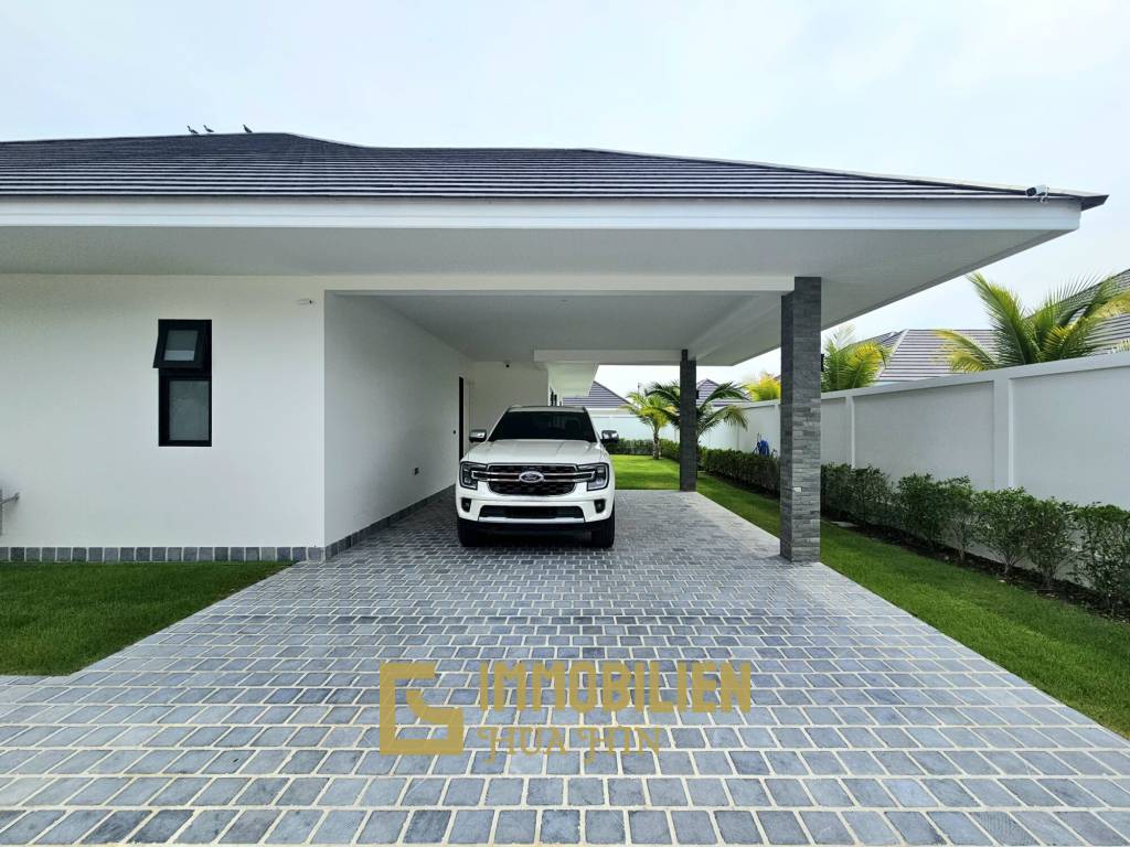 วิลลา 3 ห้องนอนสไตล์โมเดิร์นเรียบหรูที่ The Clouds 2