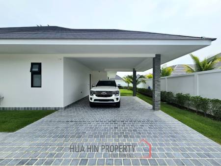 THE CLOUD 2 : Modern Luxury 3 Bedroom Villa With Pool