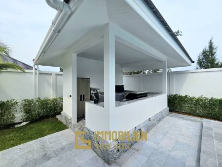 วิลลา 3 ห้องนอนสไตล์โมเดิร์นเรียบหรูที่ The Clouds 2