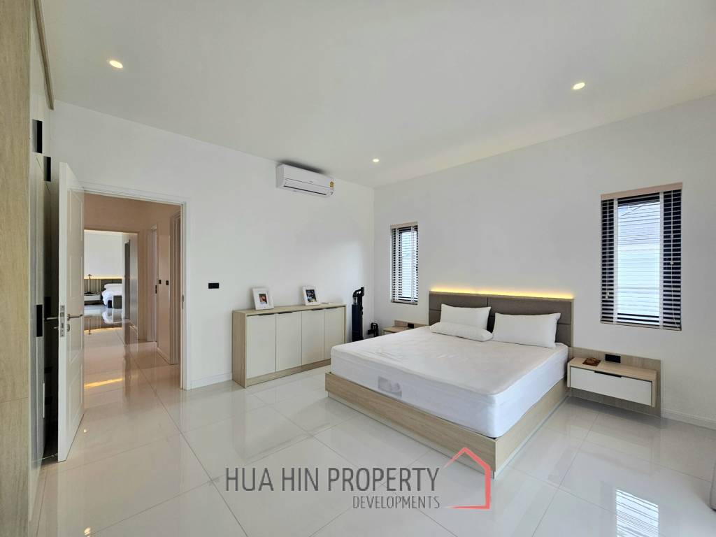 THE CLOUD 2 : Modern Luxury 3 Bedroom Villa With Pool
