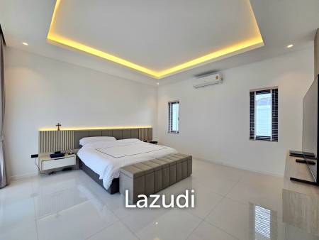 THE CLOUD 2 : Modern Luxury 3 Bedroom Villa With Pool