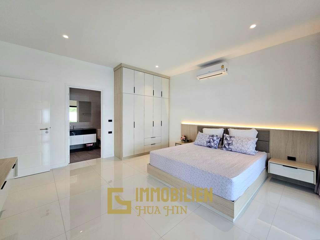 วิลลา 3 ห้องนอนสไตล์โมเดิร์นเรียบหรูที่ The Clouds 2