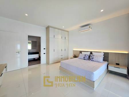 วิลลา 3 ห้องนอนสไตล์โมเดิร์นเรียบหรูที่ The Clouds 2