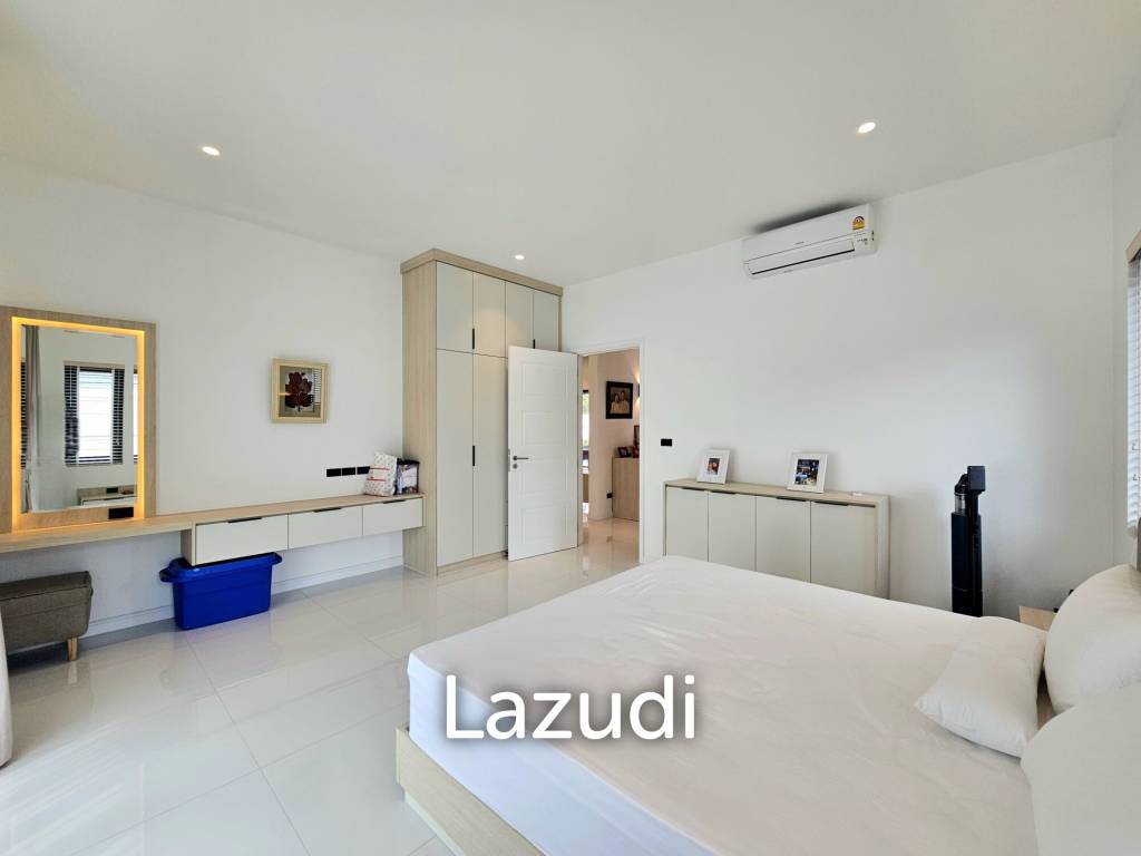 THE CLOUD 2 : Modern Luxury 3 Bedroom Villa With Pool