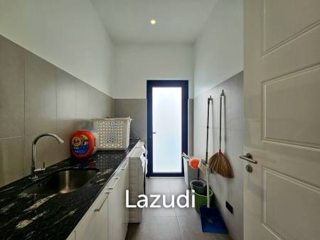 THE CLOUD 2 : Modern Luxury 3 Bedroom Villa With Pool