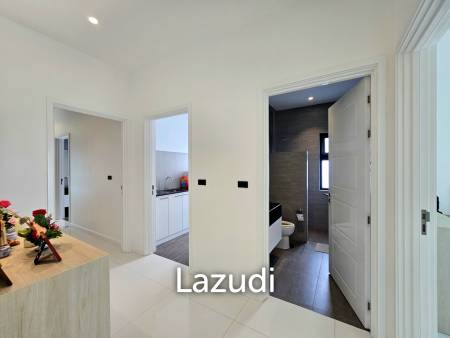 THE CLOUD 2 : Modern Luxury 3 Bedroom Villa With Pool