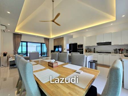 THE CLOUD 2 : Modern Luxury 3 Bedroom Villa With Pool