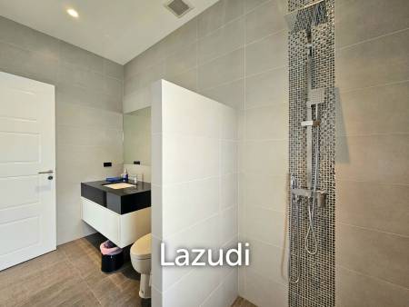 THE CLOUD 2 : Modern Luxury 3 Bedroom Villa With Pool