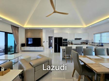 THE CLOUD 2 : Modern Luxury 3 Bedroom Villa With Pool