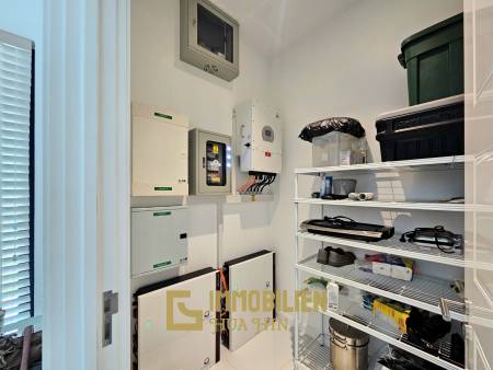 วิลลา 3 ห้องนอนสไตล์โมเดิร์นเรียบหรูที่ The Clouds 2