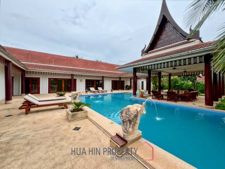 Luxurious 4-Bedroom Villa with Pool in Smart House Resort