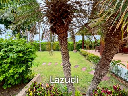 Luxurious 4-Bedroom Villa with Pool in Smart House Resort