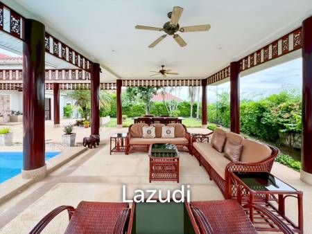 Luxurious 4-Bedroom Villa with Pool in Smart House Resort