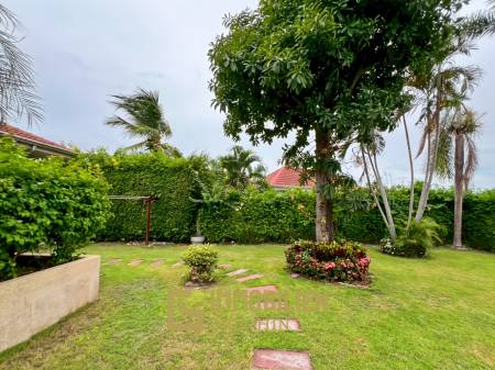 วิลล่า 4 ห้องนอนหรูในโครงการ Smart House Resort หัวหิน