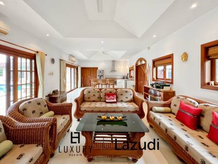 Smart House Resort: 4-спальная вилла с бассейном в тропическом стиле