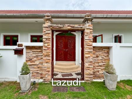 Luxurious 4-Bedroom Villa with Pool in Smart House Resort