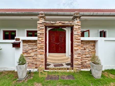 วิลล่า 4 ห้องนอนหรูในโครงการ Smart House Resort หัวหิน