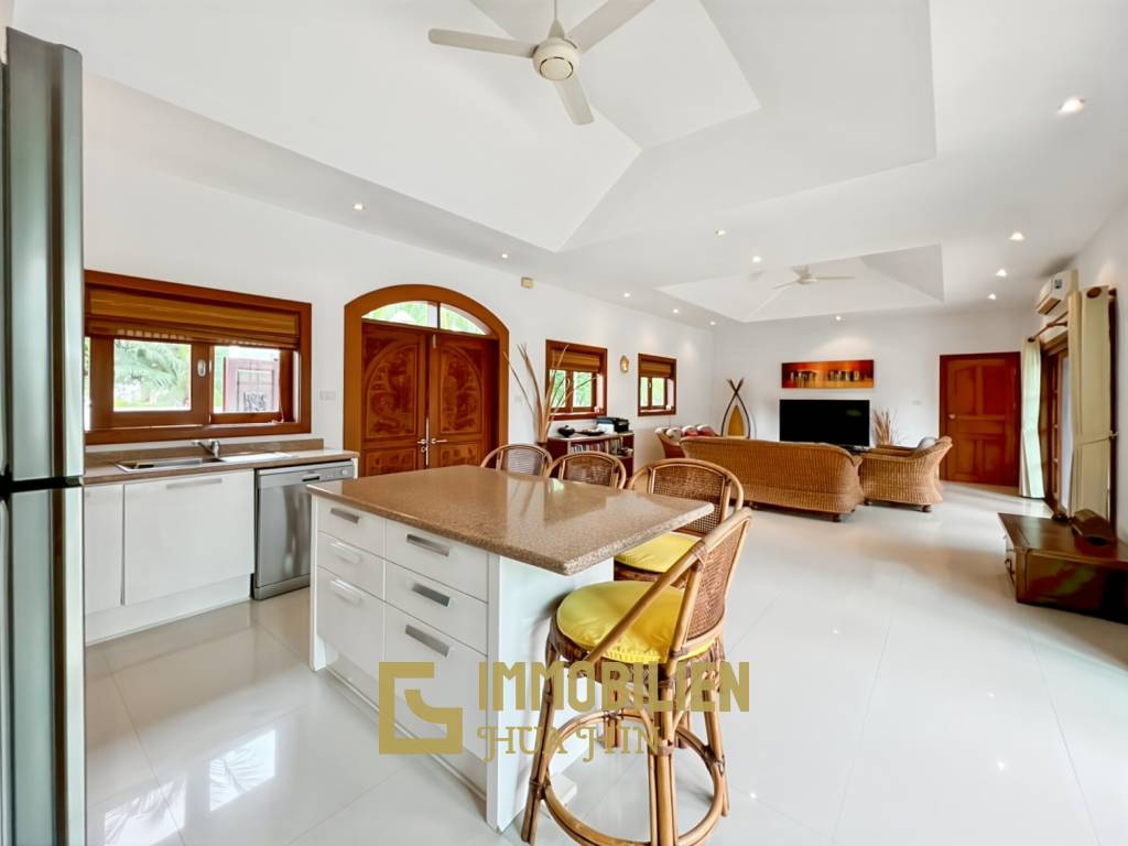 วิลล่า 4 ห้องนอนหรูในโครงการ Smart House Resort หัวหิน