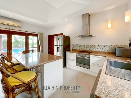 Luxurious 4-Bedroom Villa with Pool in Smart House Resort