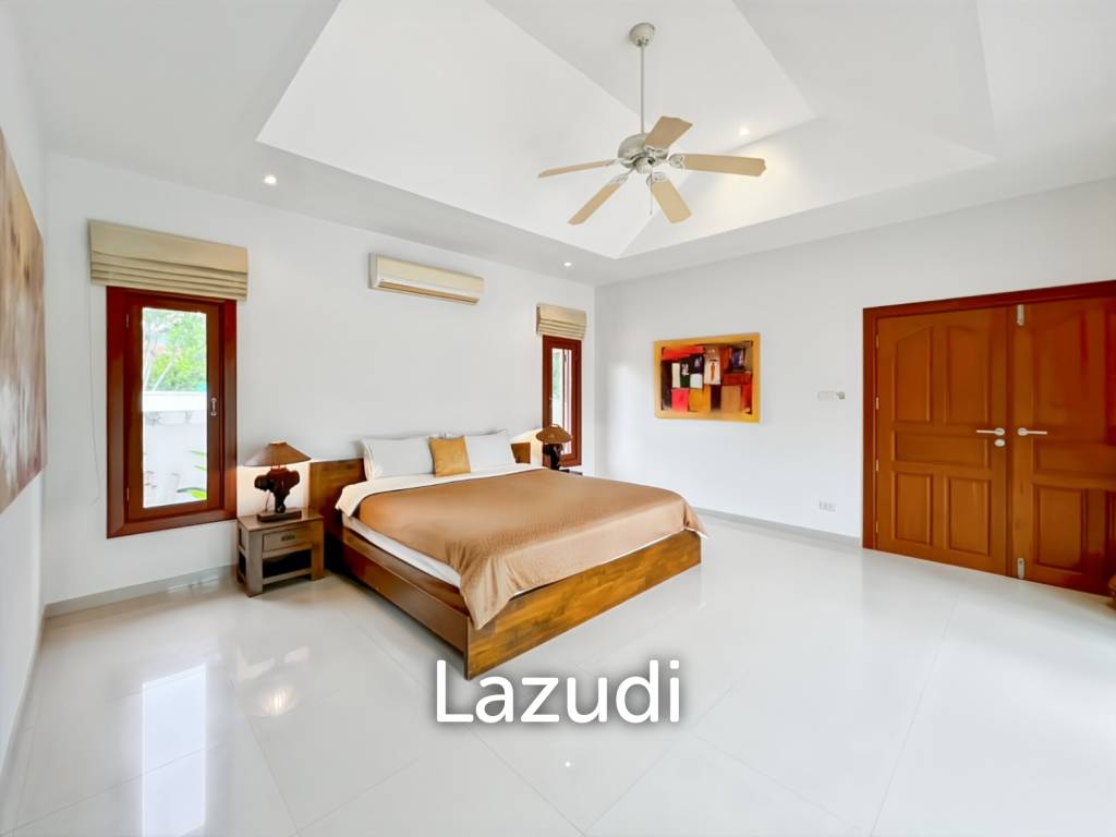 Luxurious 4-Bedroom Villa with Pool in Smart House Resort