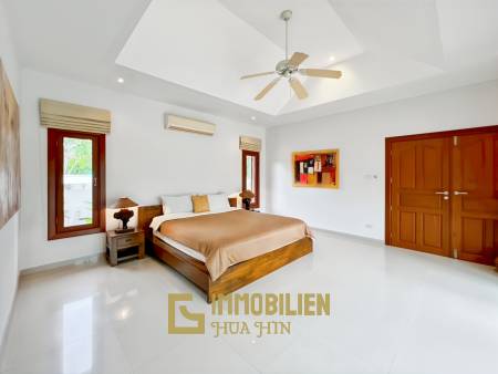 วิลล่า 4 ห้องนอนหรูในโครงการ Smart House Resort หัวหิน