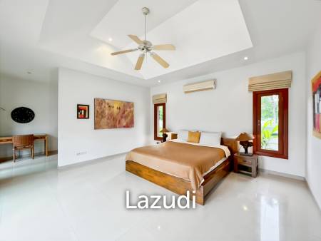 Luxurious 4-Bedroom Villa with Pool in Smart House Resort