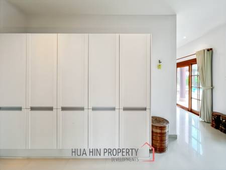 Luxurious 4-Bedroom Villa with Pool in Smart House Resort