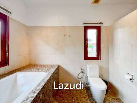 Luxurious 4-Bedroom Villa with Pool in Smart House Resort