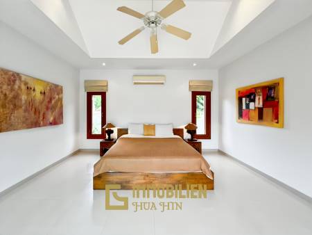 วิลล่า 4 ห้องนอนหรูในโครงการ Smart House Resort หัวหิน