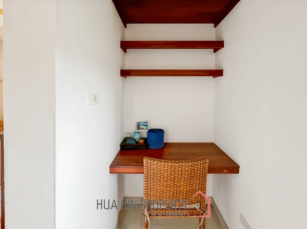 Luxurious 4-Bedroom Villa with Pool in Smart House Resort