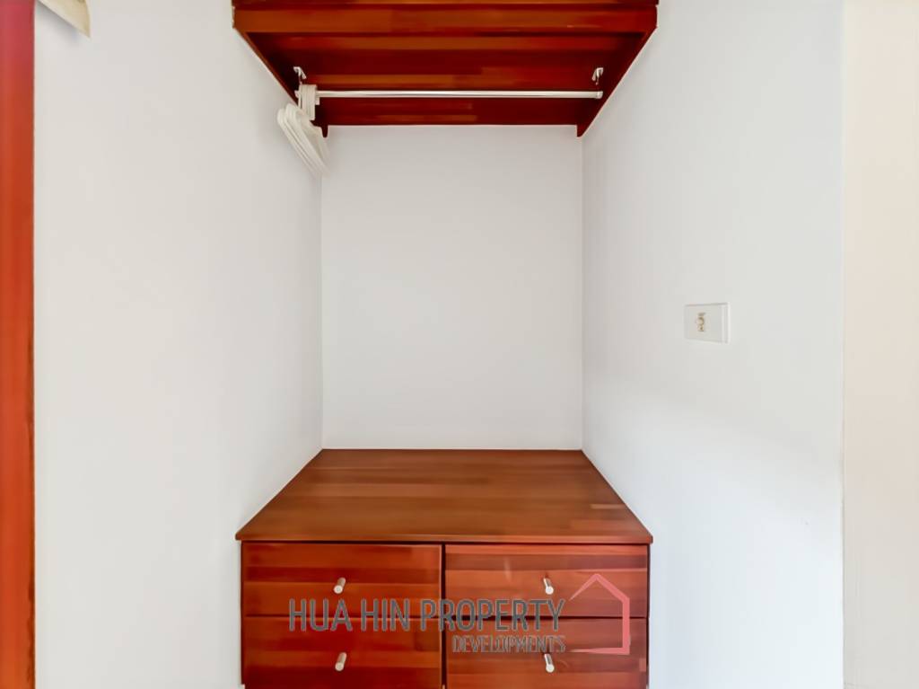 Luxurious 4-Bedroom Villa with Pool in Smart House Resort